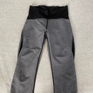 grey cropped leggings